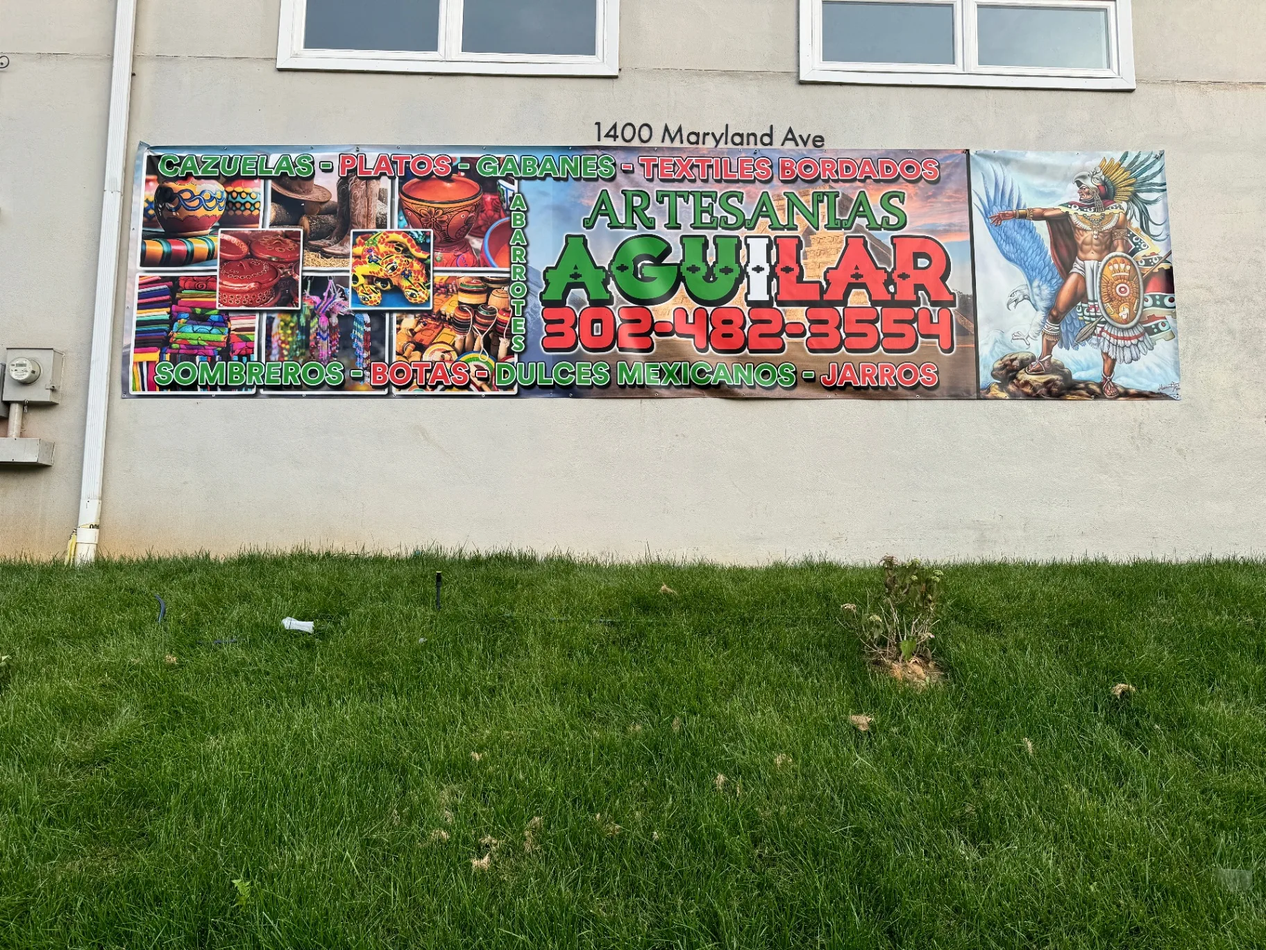 Custom vinyl business banner for Artesanías Aguilar in Delaware