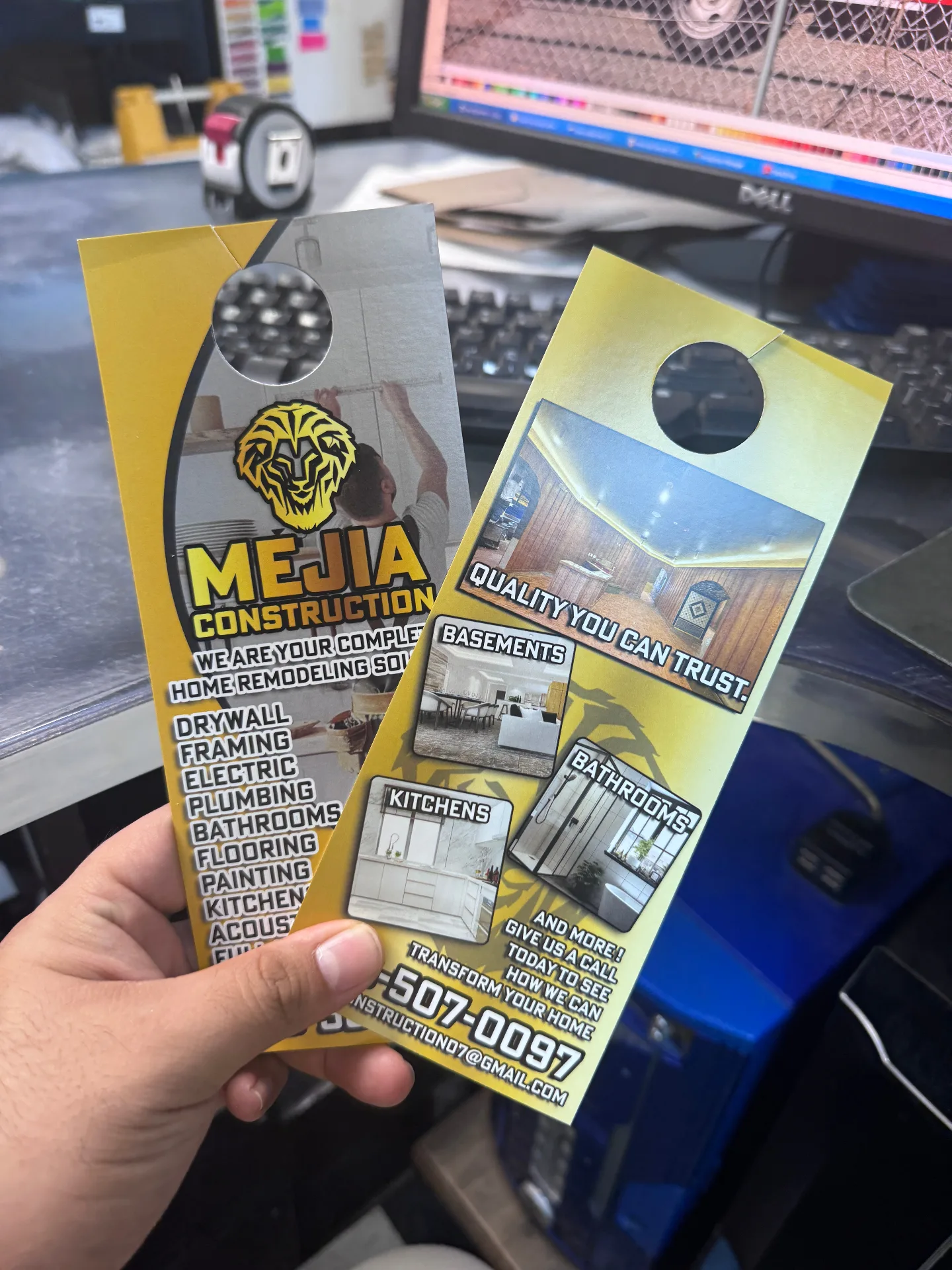 Custom door hangers for Mejia Construction in Delaware